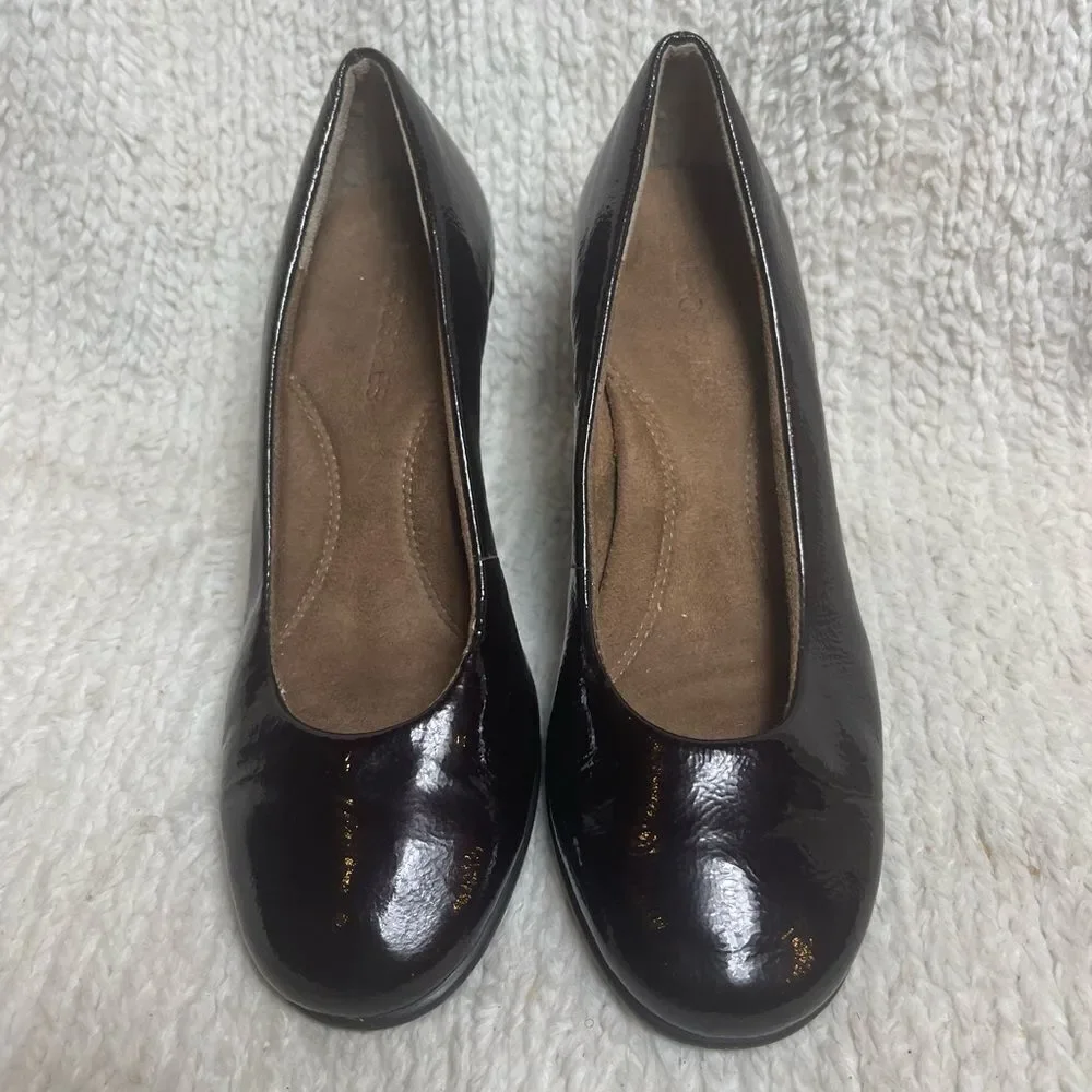 Aerosoles plum tree patent leather dark brown wedge leather print heels SZ8M